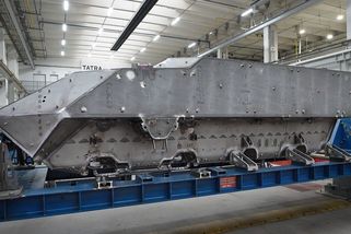 Novinky v Tatra Defence Vehicle: Pandur 8x8 EVO, BvS10 či protivzdušné systémy SPYDER | CZdefence